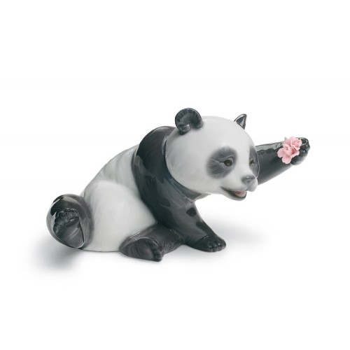 Веселая панда